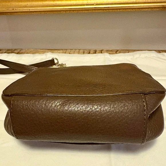Michael Kors Brown Leather Mini Bag with Gold Logo - Picture 4 of 4